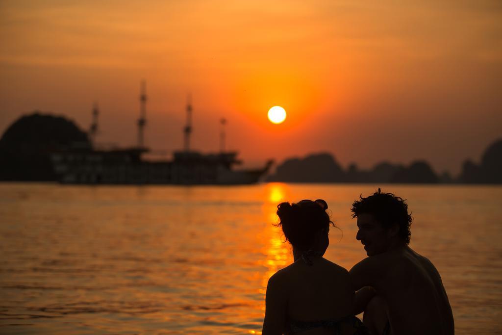 Dragon Legend Cruise Otel Ha Long Dış mekan fotoğraf